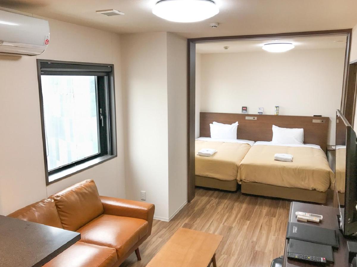 Hotel LiVEMAX Nagoya Shinkansenguchi Bagian luar foto